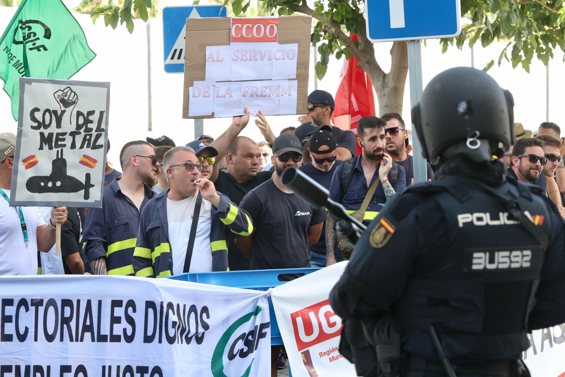 La protesta de los trabajadores de Navantia en la Fremm, en imágenes