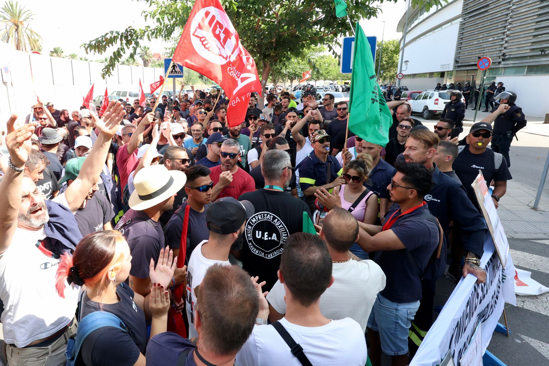 La protesta de los trabajadores de Navantia en la Fremm, en imágenes