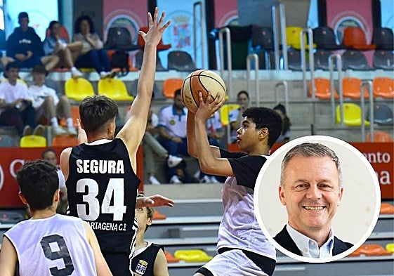 Lance de un Santo Ángel-Odilo cadete de esta temporada, en el Palacio de los Deportes de Cartagena. En la imagen pequeña Fran Ortín, psicólogo en rendimiento deportivo.