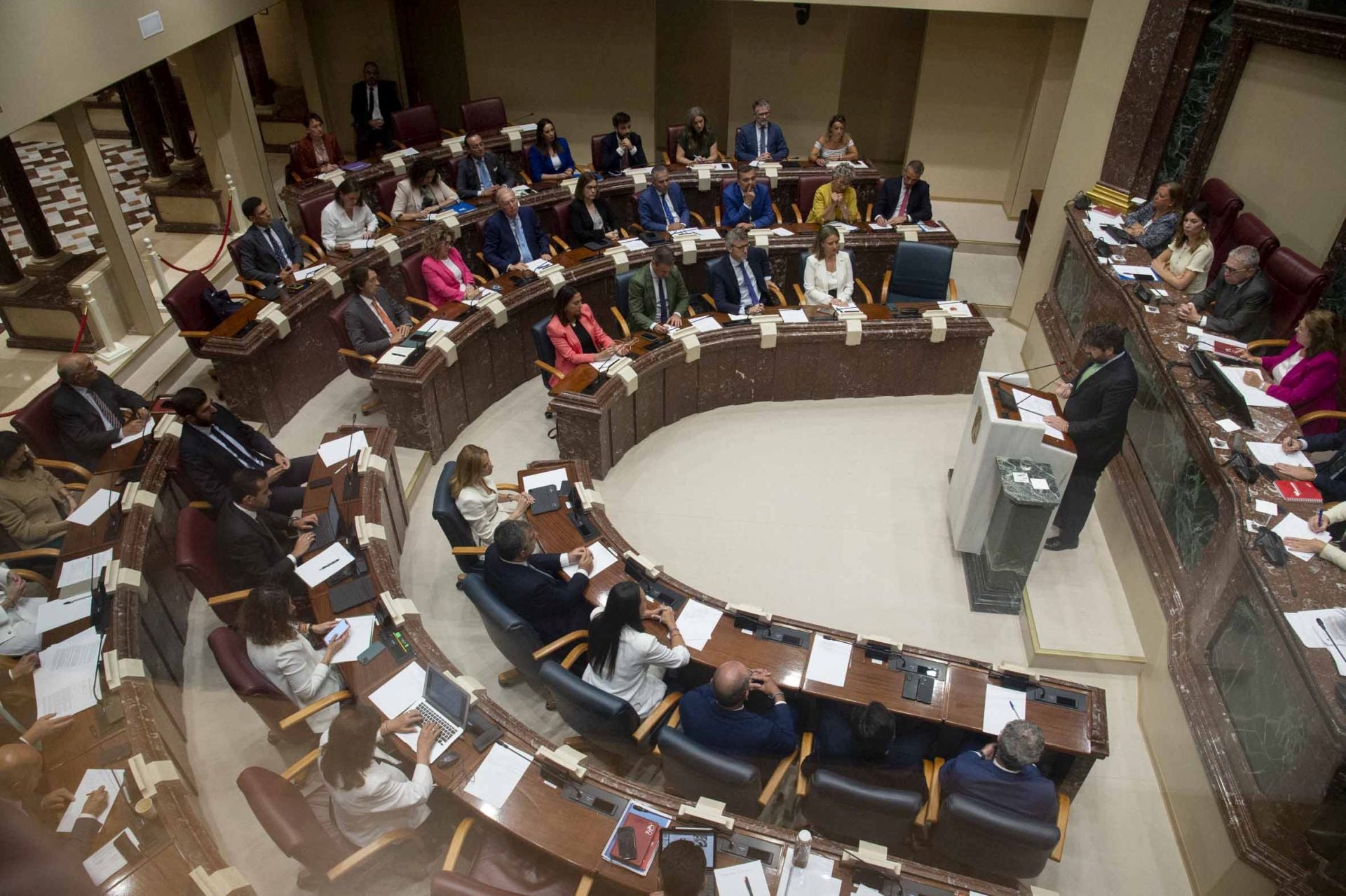 La primera jornada del Debate del Estado de la Región, en imágenes