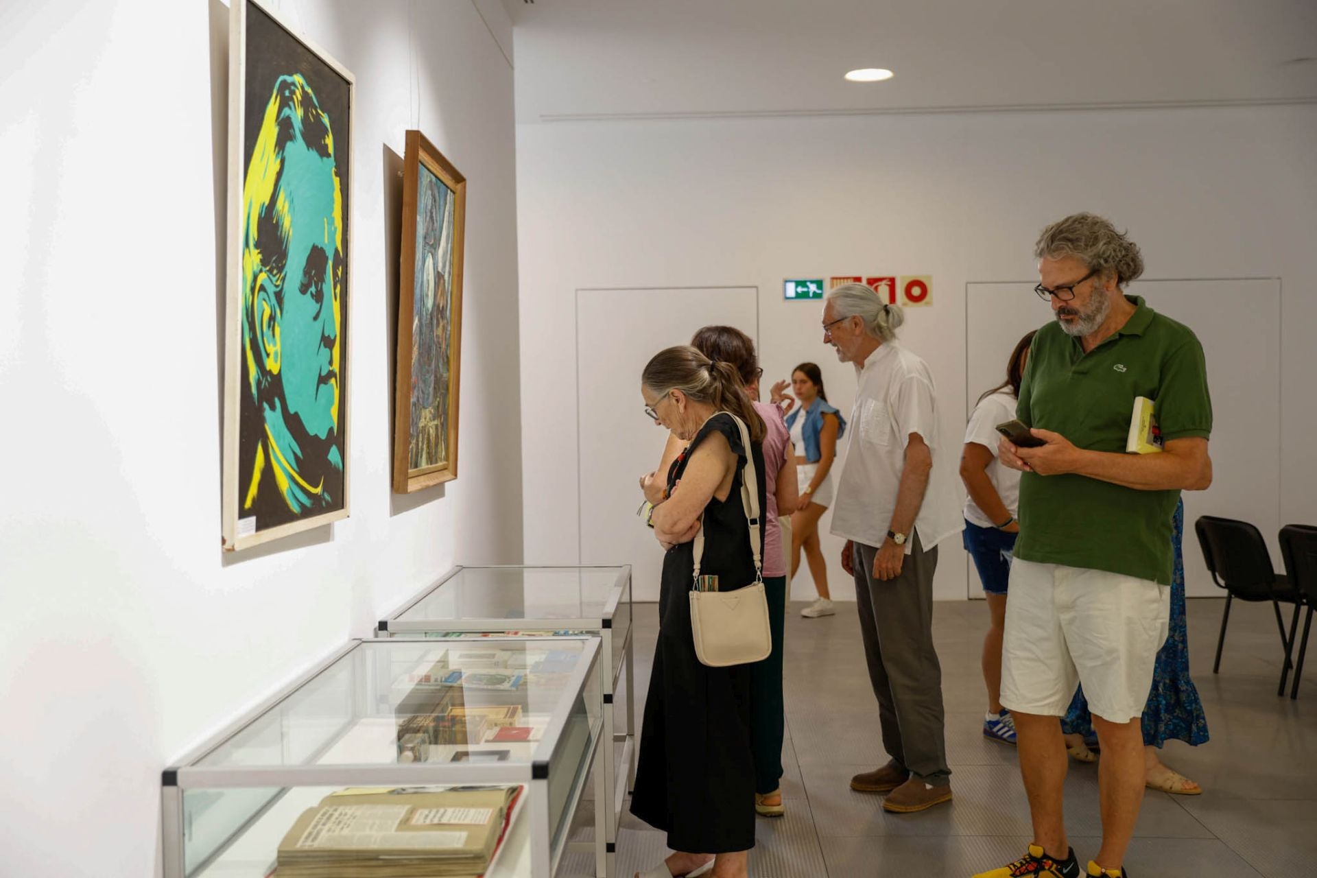 Inauguración de la exposición que homenajea a &#039;Las Cuatro Plumas&#039; de Águilas, en imágenes
