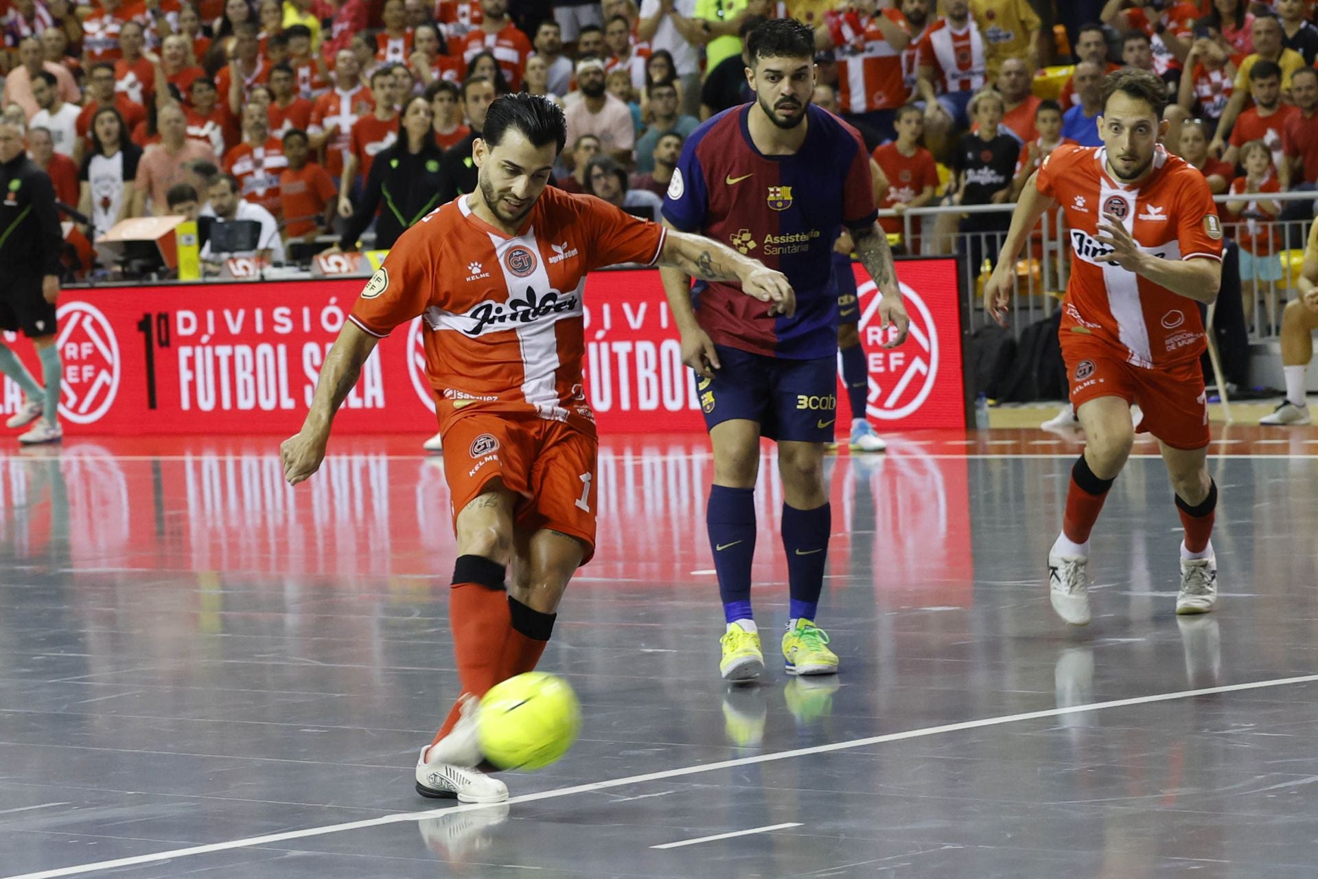 La victoria del Jimbee ante el Barcelona, en imágenes