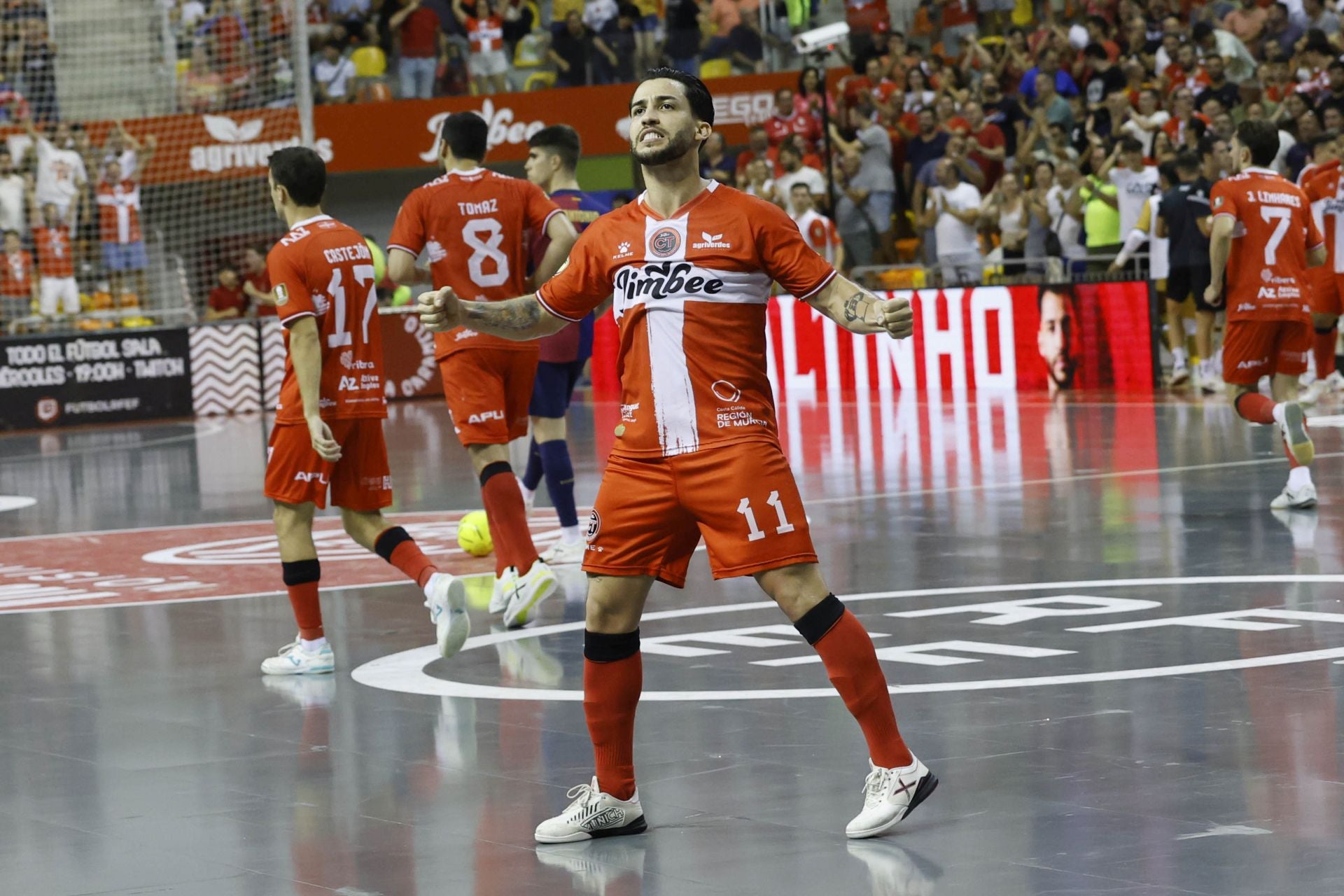 La victoria del Jimbee ante el Barcelona, en imágenes