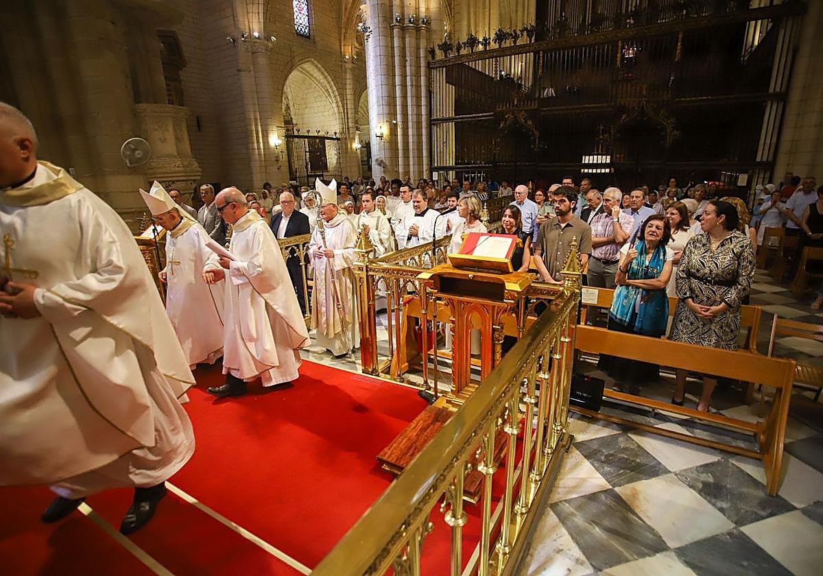 El obispo de la Diócesis de Cartagena celebra sus bodas de oro sacerdotales, en imágenes