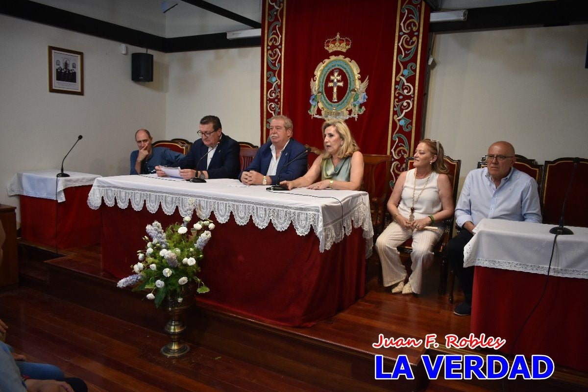 Imágenes de la elección de Jesús López Baquero como hermano mayor de la Vera Cruz de Caravaca