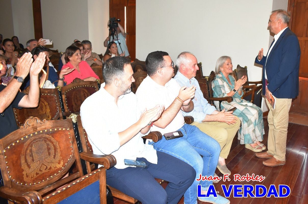 Imágenes de la elección de Jesús López Baquero como hermano mayor de la Vera Cruz de Caravaca