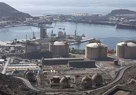 Desaladora en Escombreras en una imagen de archivo.