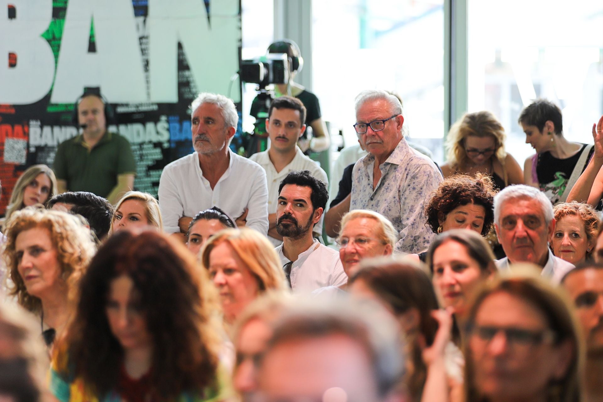 Las imágenes de la subasta de la obra de Joaquín Ganga