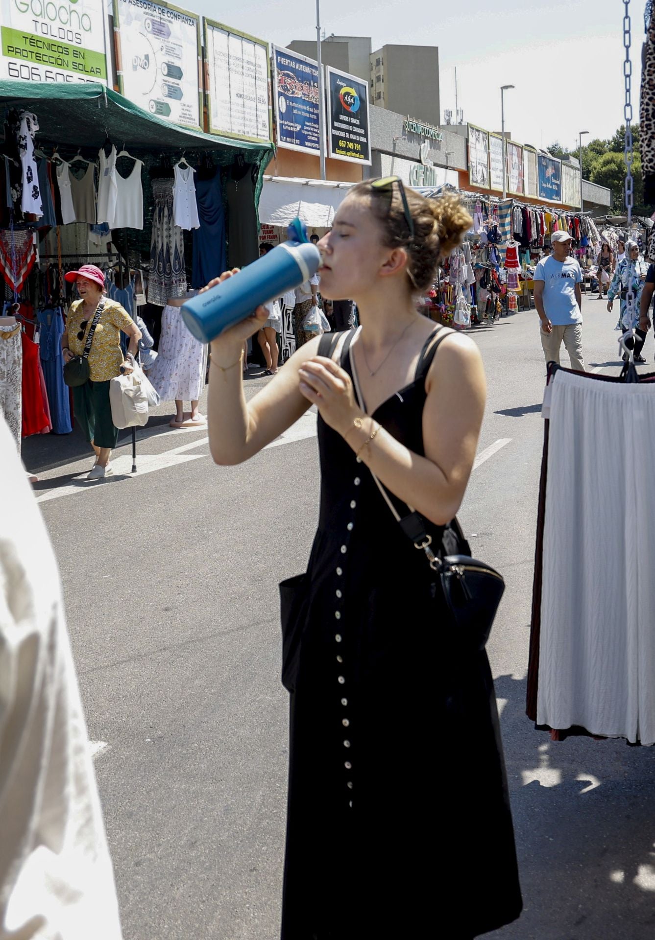 Calor en el mercado del Cénit de Cartagena, en imágenes