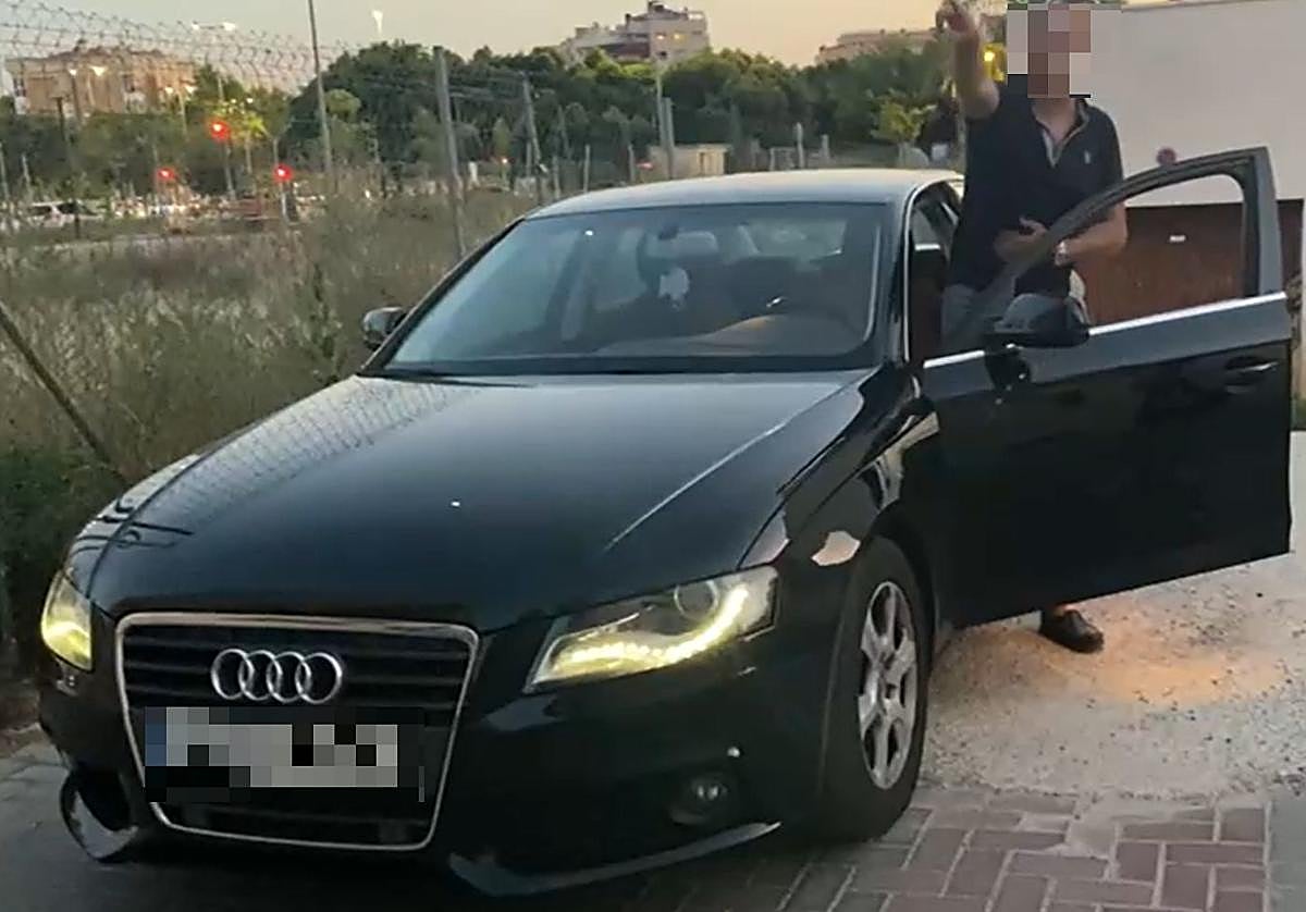 Captura del vídeo del momento de la agresión, compartido en redes sociales.