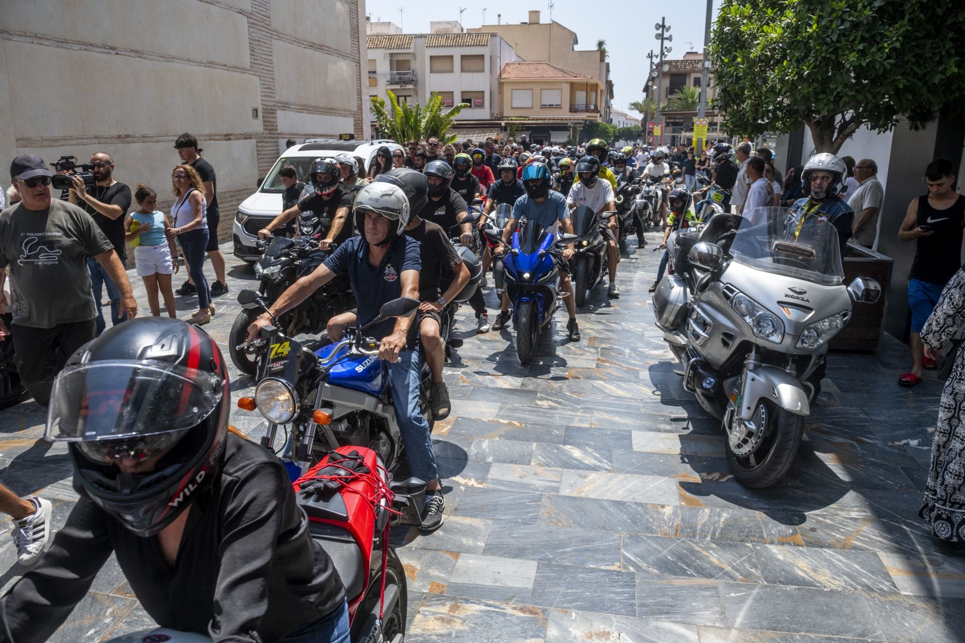 El último adiós de San Javier al piloto Borja Gómez, en imágenes