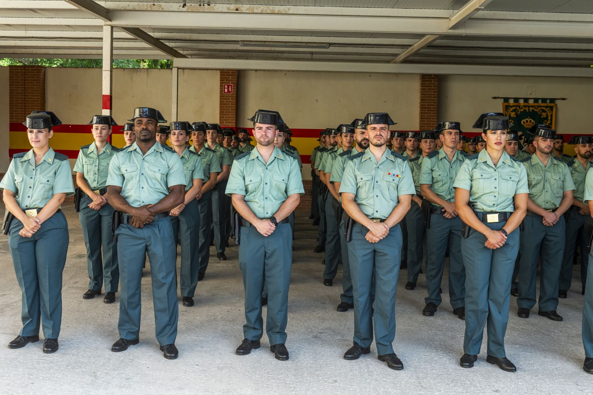 La presentación como guardia civil del camerunés Jean Paul, en imágenes