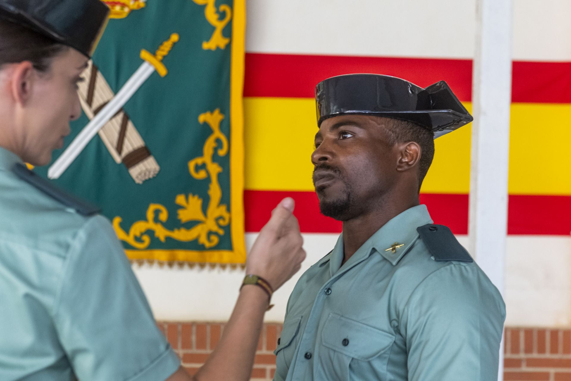 La presentación como guardia civil del camerunés Jean Paul, en imágenes
