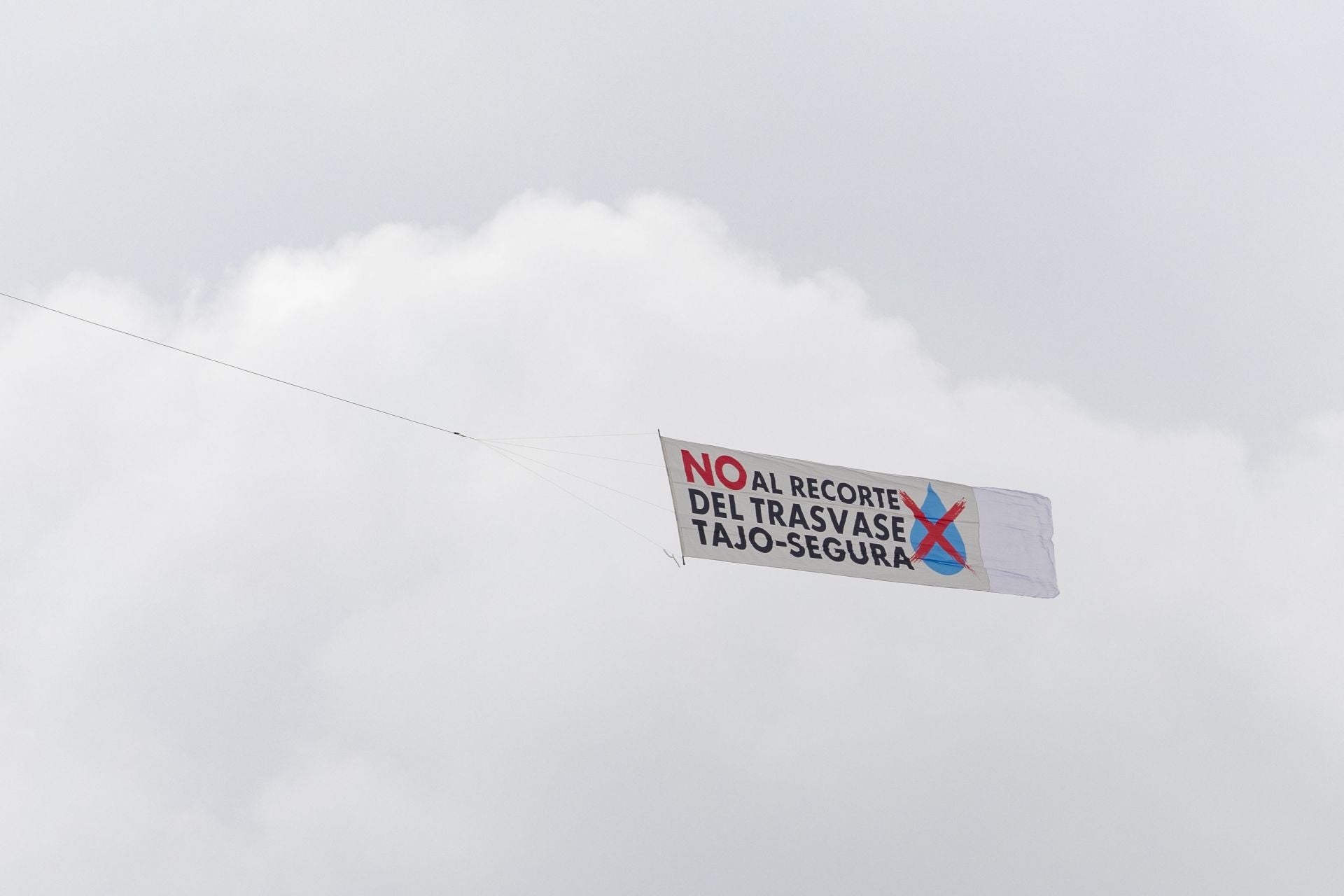 El despegue de la campaña &#039;No al recorte del Trasvase Tajo-Segura&#039;, en imágenes