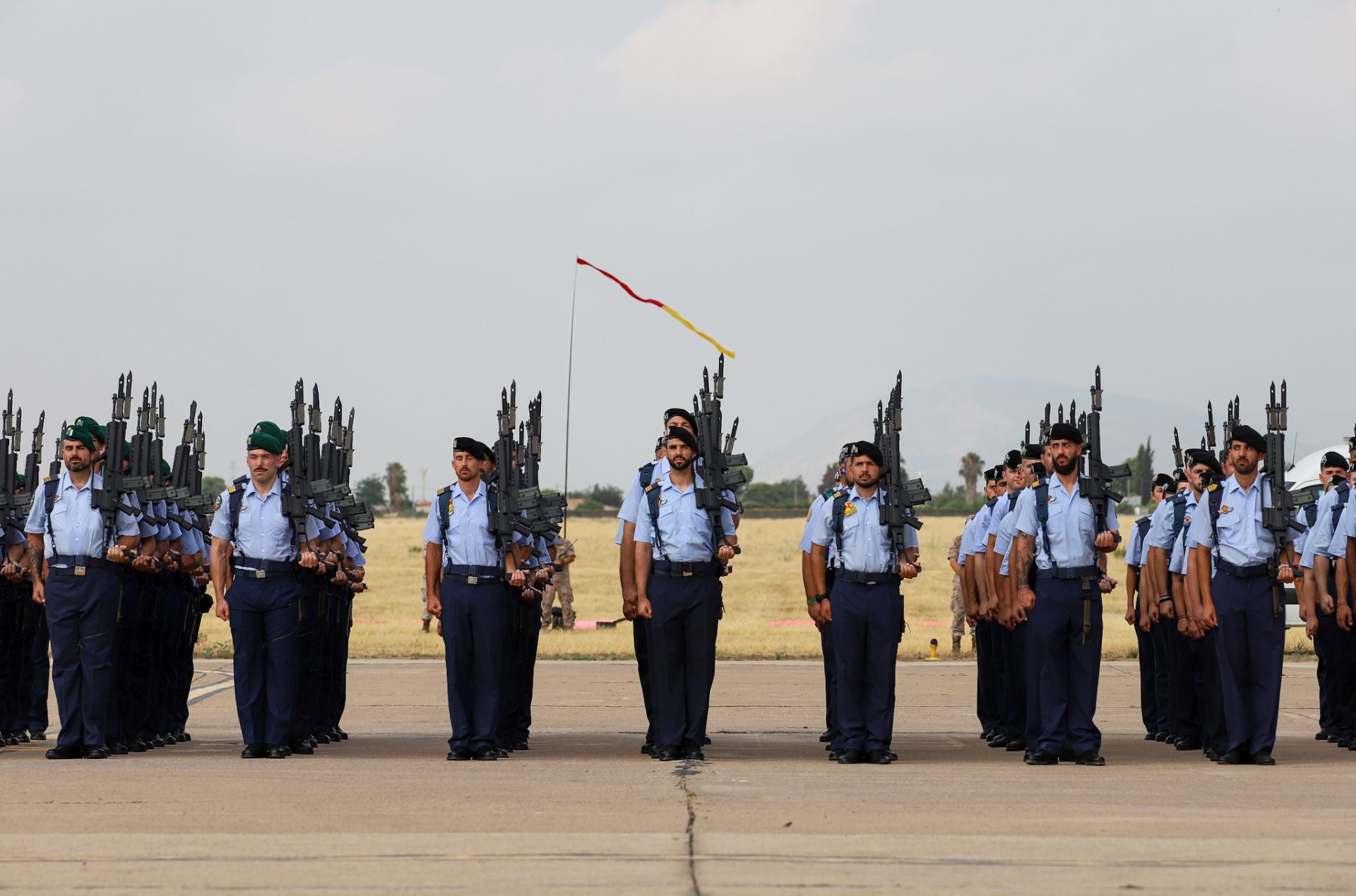 La toma de posesión del coronel José Ignacio Sánchez-Heredero García como nuevo jefe de la Base Aérea de Alcantarilla, en imágenes