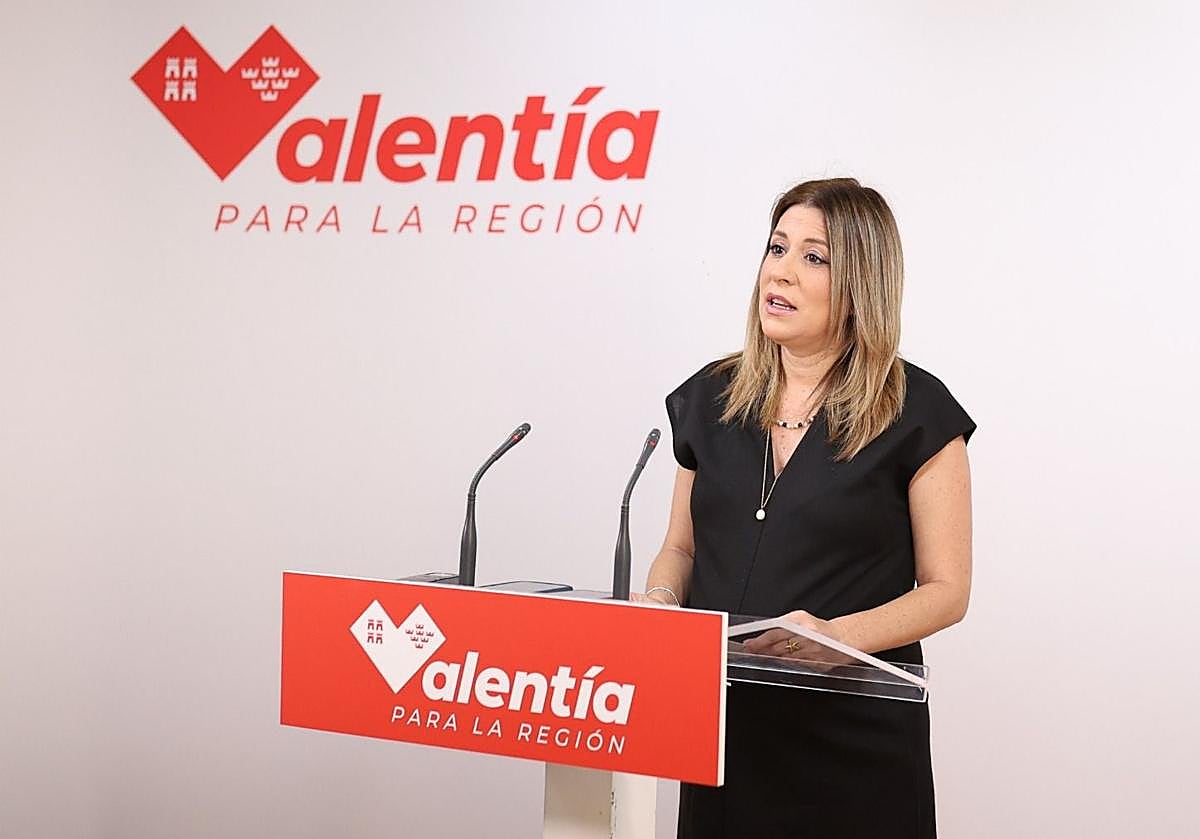 La portavoz del PSOE de la Región de Murcia, Isabel Gadea.