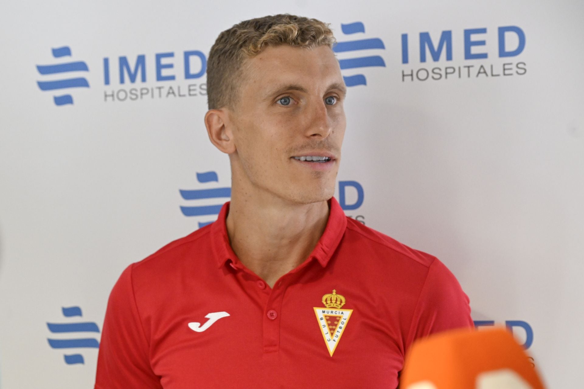 Las imágenes de los jugadores Real Murcia en el reconocimiento médico