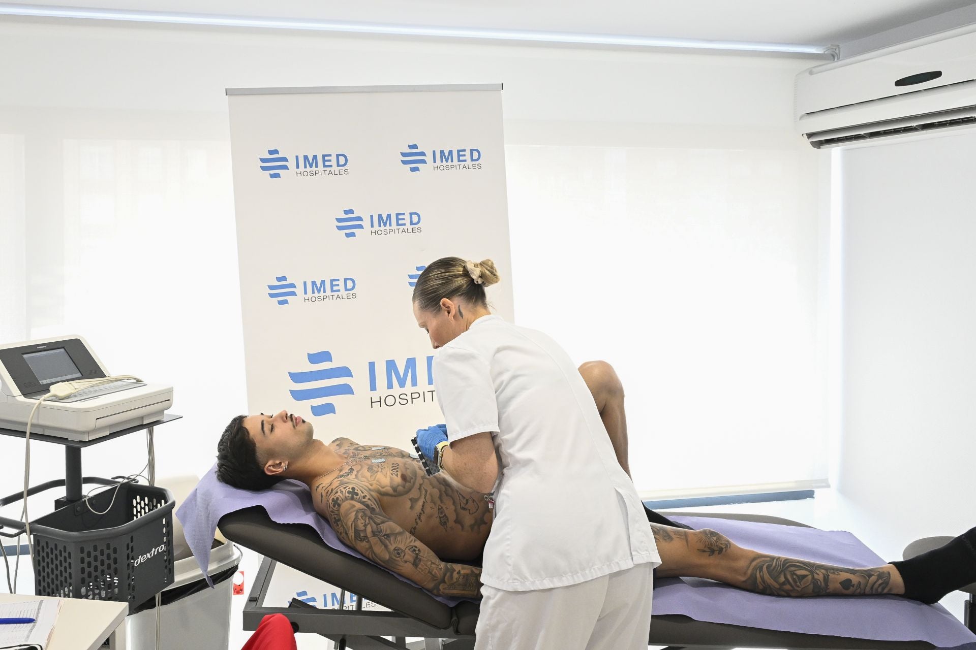 Las imágenes de los jugadores Real Murcia en el reconocimiento médico