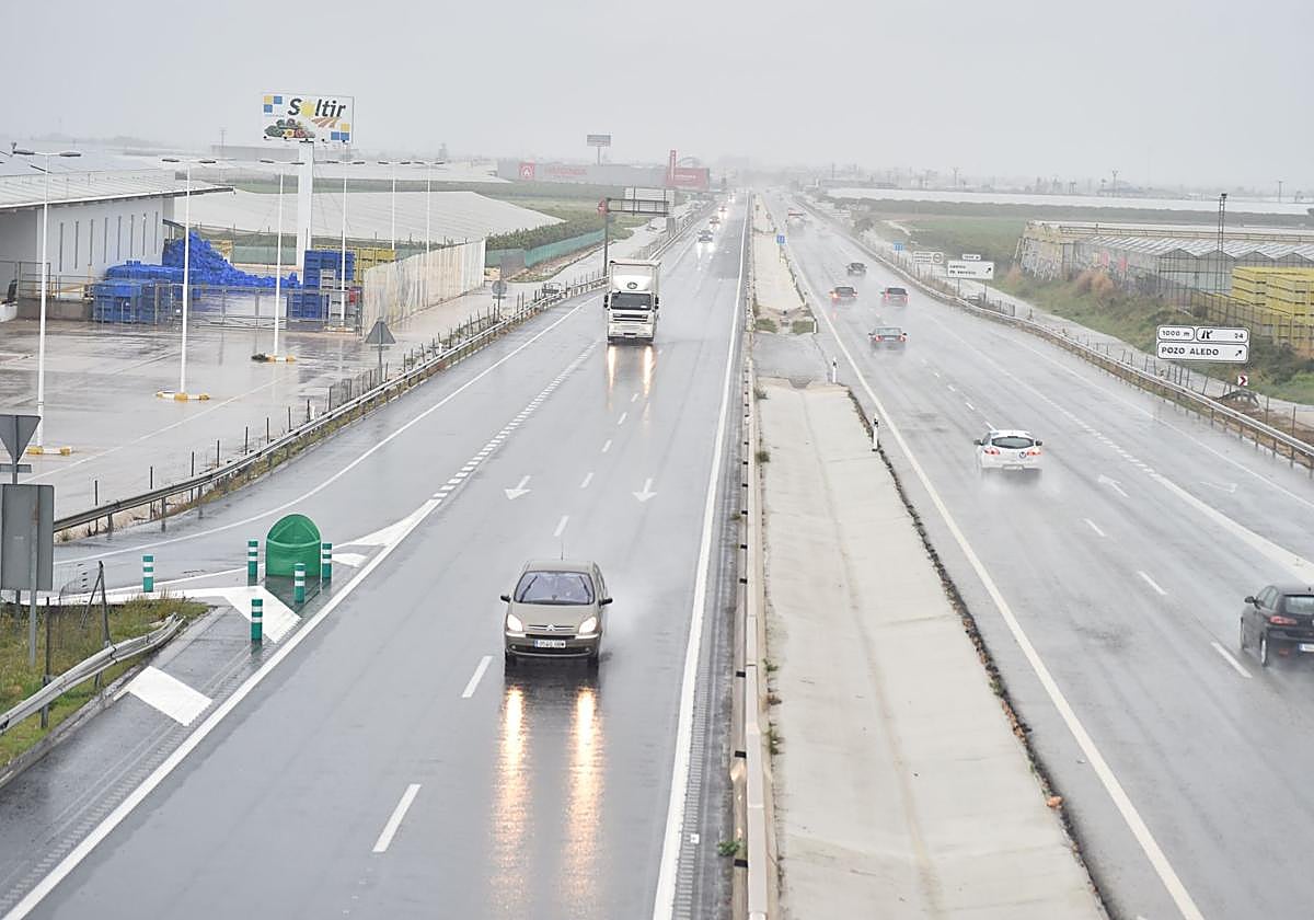 Autovía del Mar Menor inundada en una imagen de archivo.