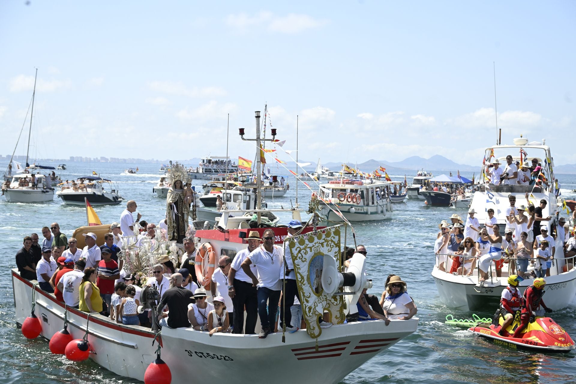 La procesión de la Virgen del Carmen en San Pedro del Pinatar, en imágenes