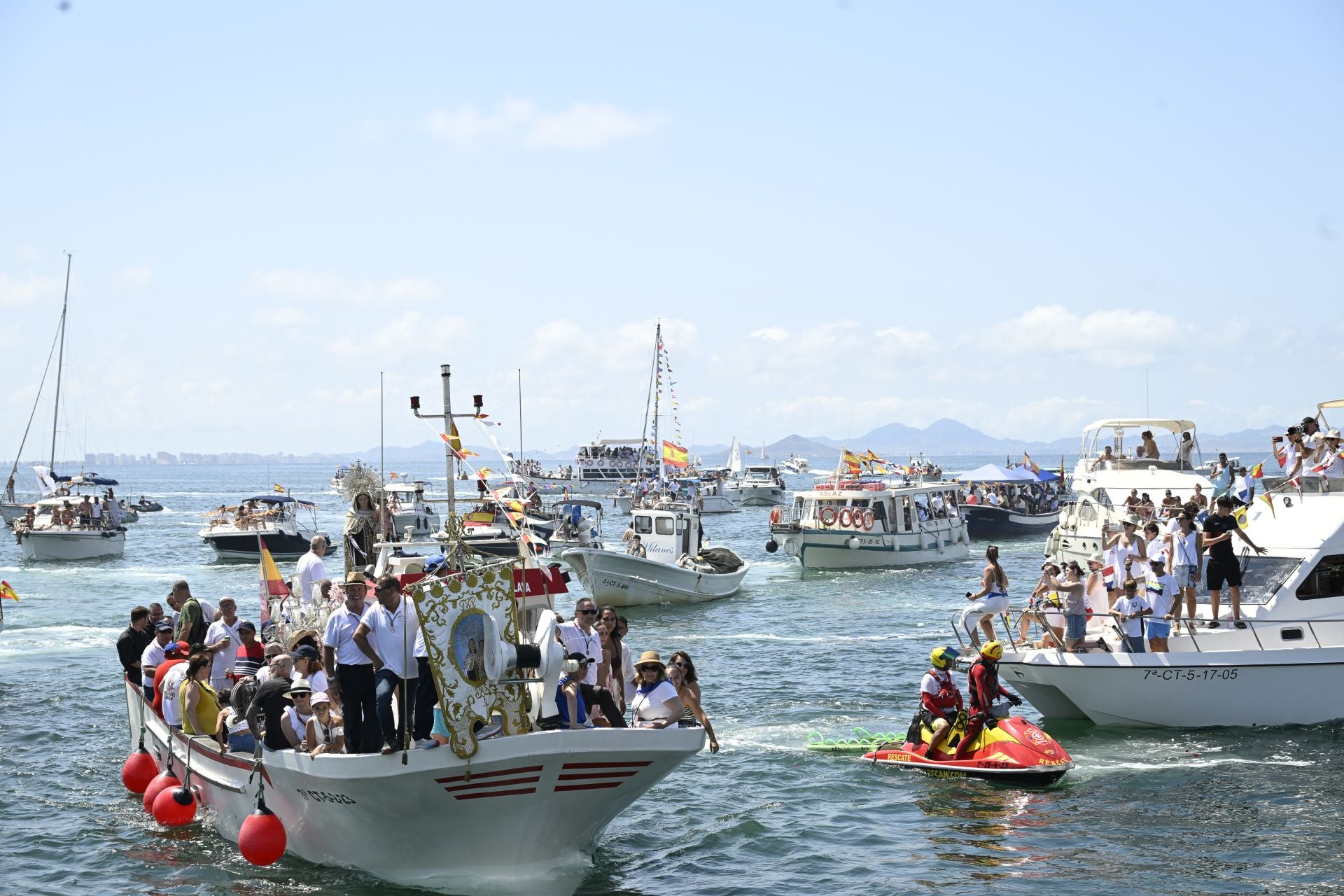 La procesión de la Virgen del Carmen en San Pedro del Pinatar, en imágenes