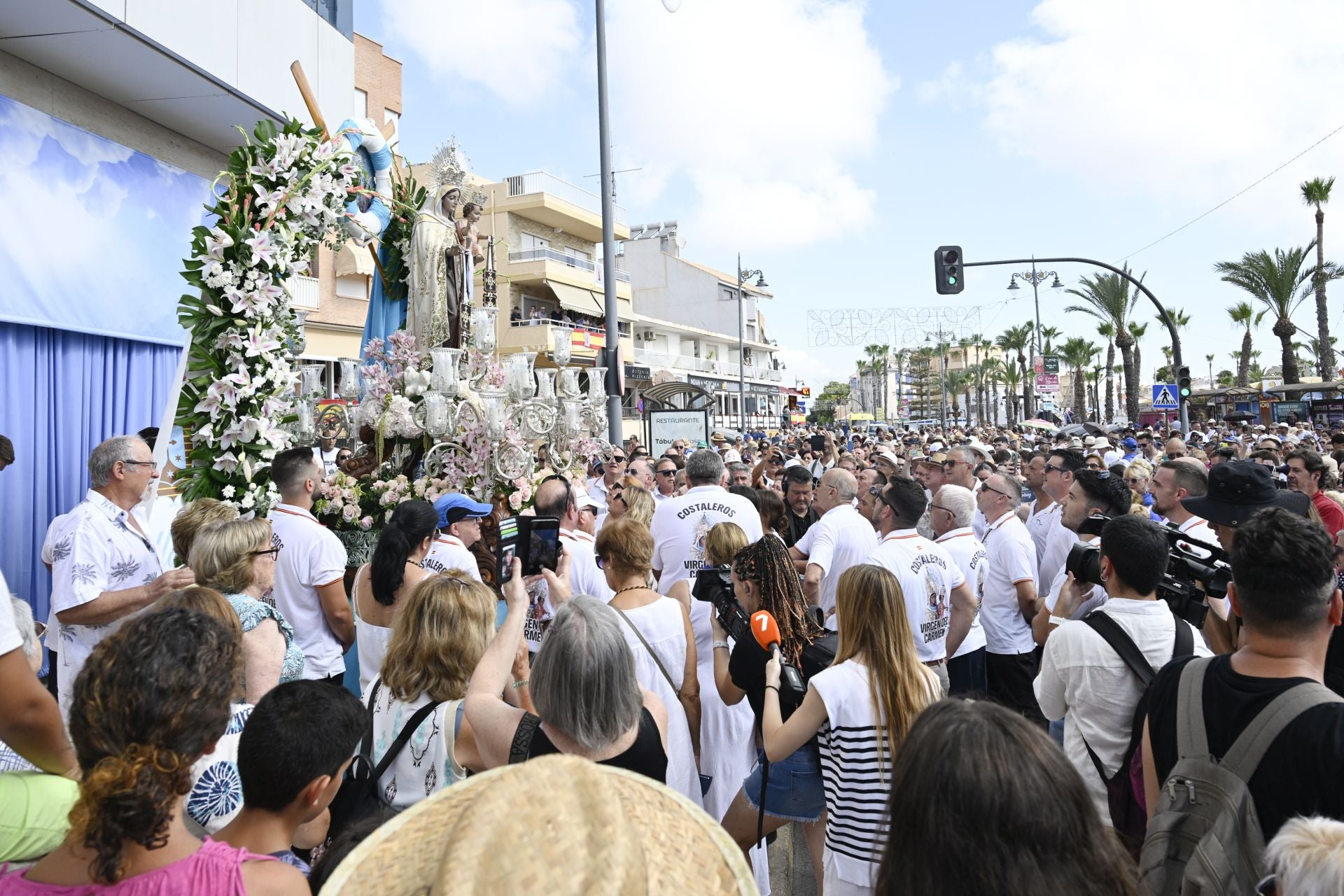 La procesión de la Virgen del Carmen en San Pedro del Pinatar, en imágenes