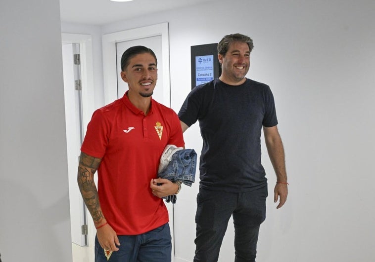 Los planes de Goiria: cinco fichajes más y tres cambios de cromos para el Real Murcia