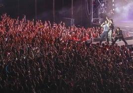 Los integrantes de Arde Bogotá, en el concierto que ofrecieron en Cartagena este mes de julio.
