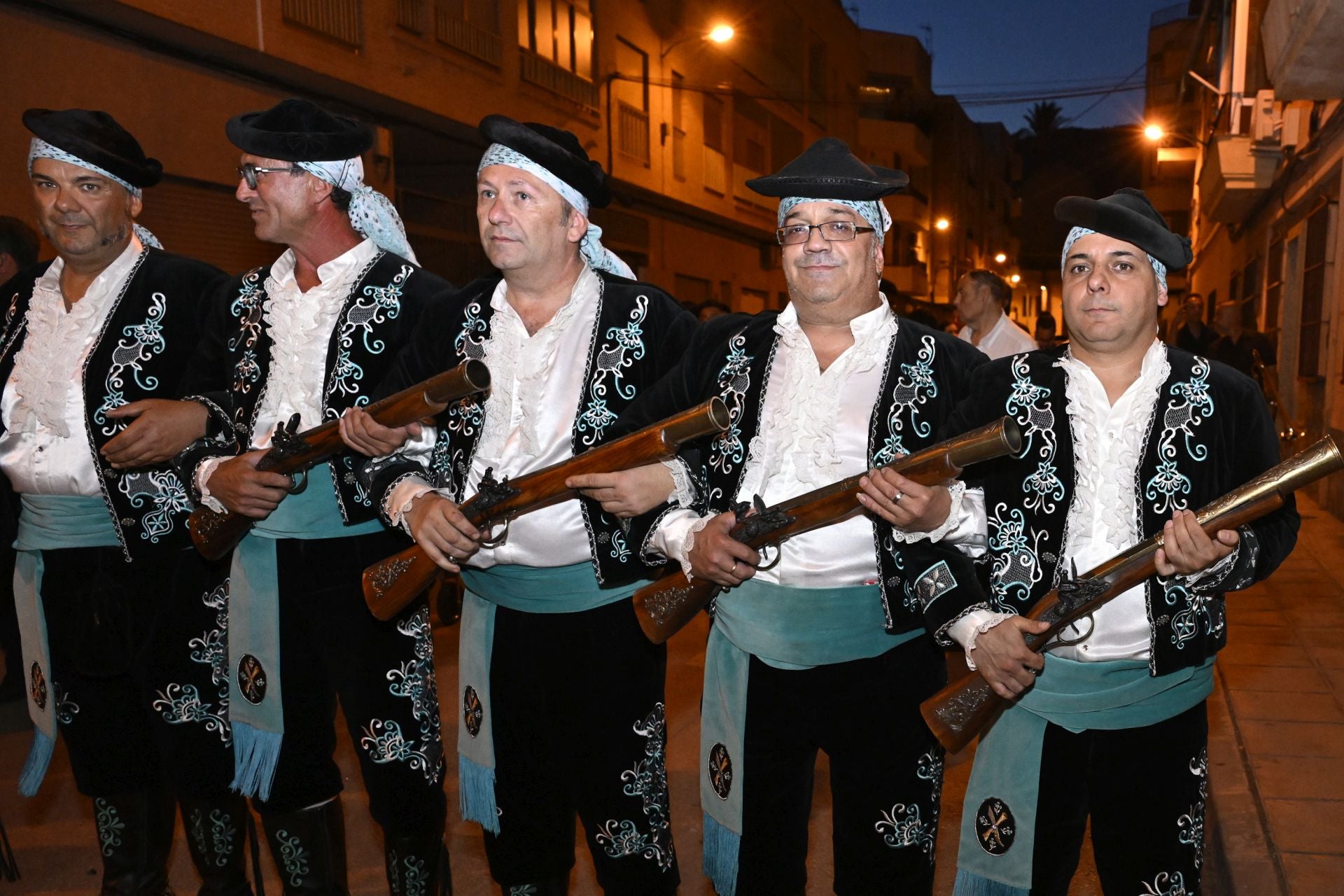 Desfile de la Entrada Cristiana en Orihuela, en imágenes