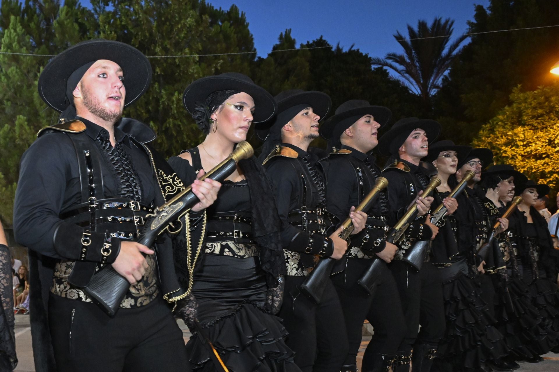 Desfile de la Entrada Cristiana en Orihuela, en imágenes