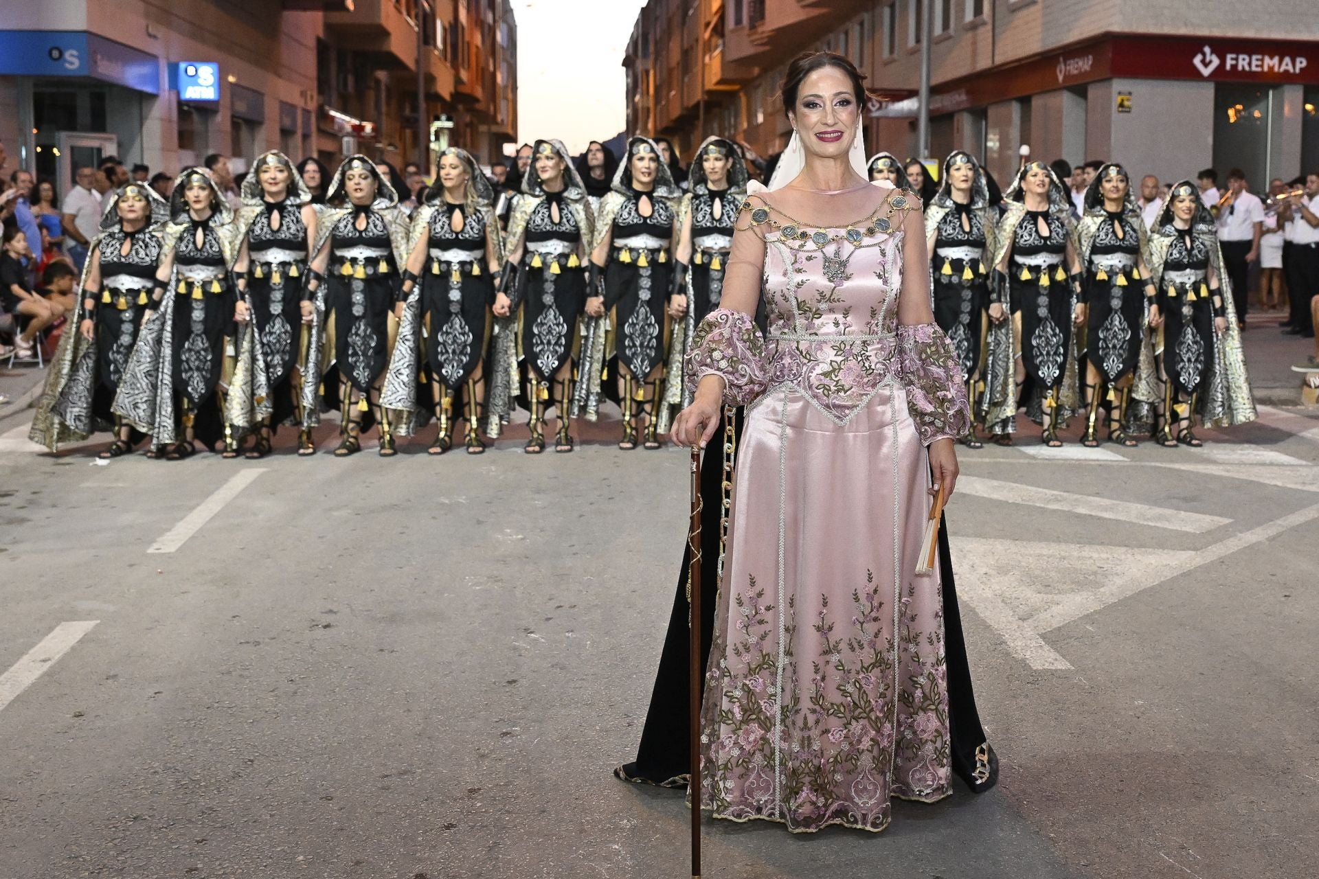 Desfile de la Entrada Cristiana en Orihuela, en imágenes