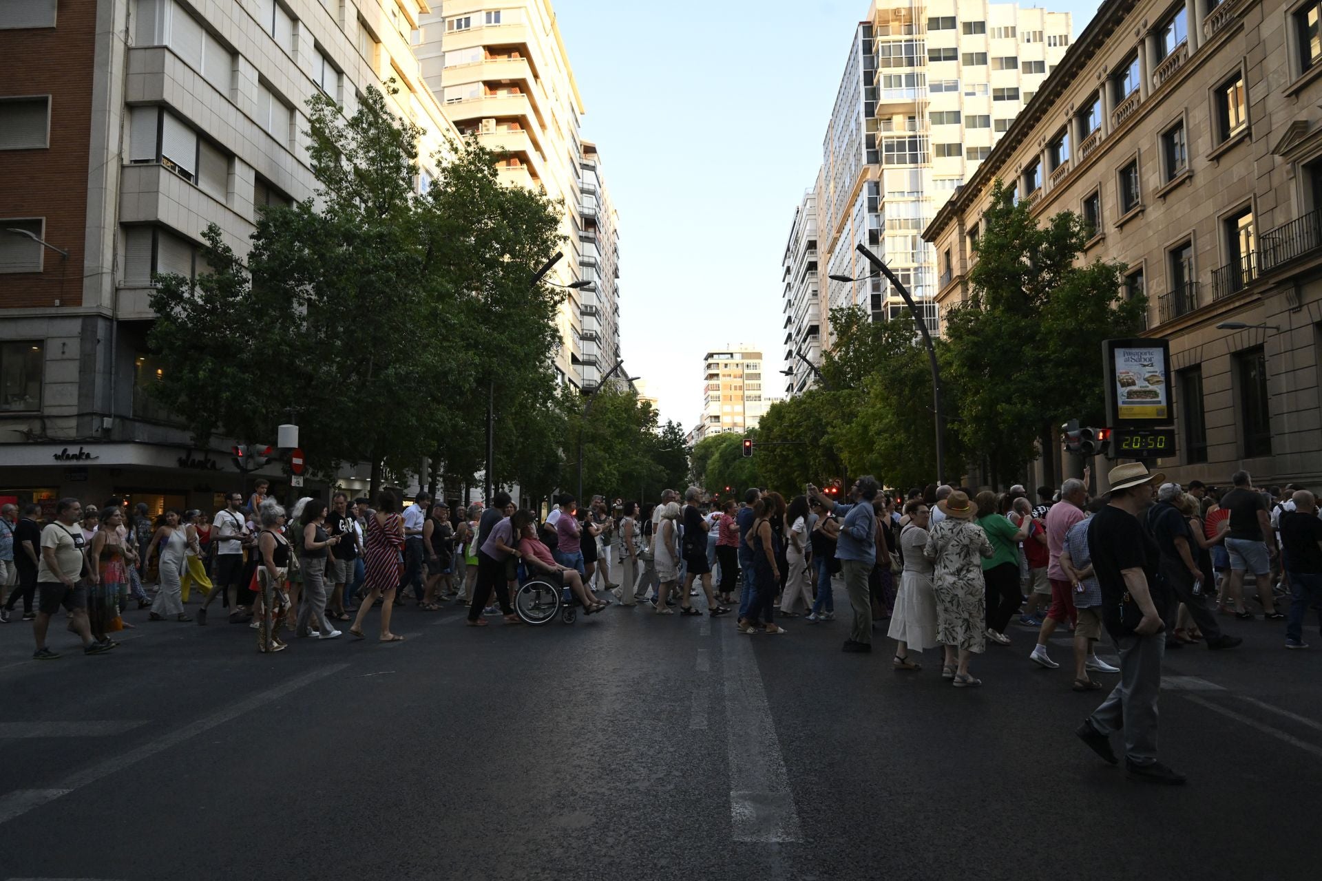 En imágenes, la protesta contra el racismo celebrada en Murcia