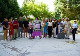 Presentación de los actos en el jardín del Rey Don Pedro.