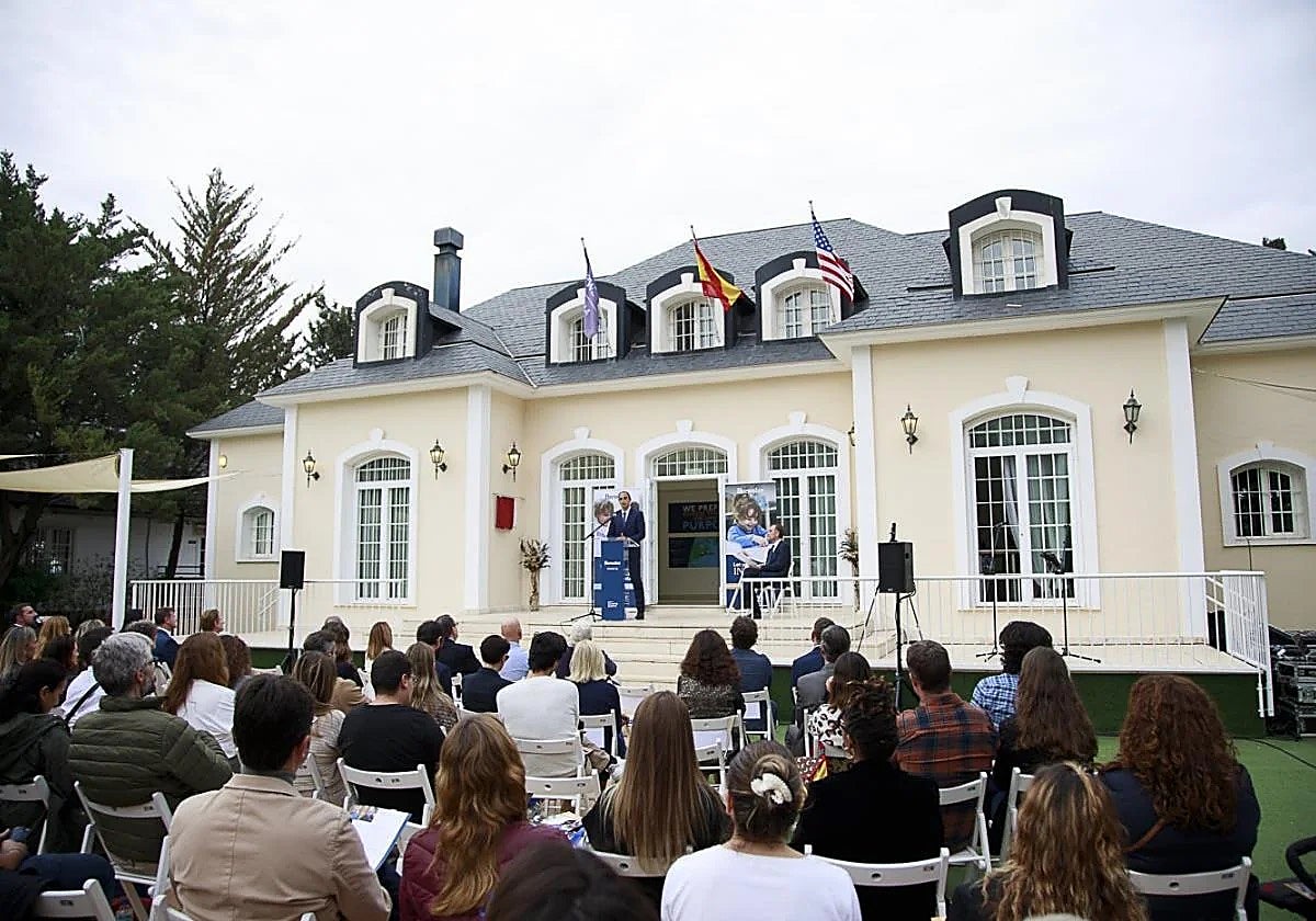 Acto de inauguración del pasado curso escolar en el colegio Brewster.