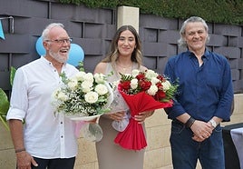 Diego Sánchez y Mónica García, este viernes, junto a Jesús Torres.