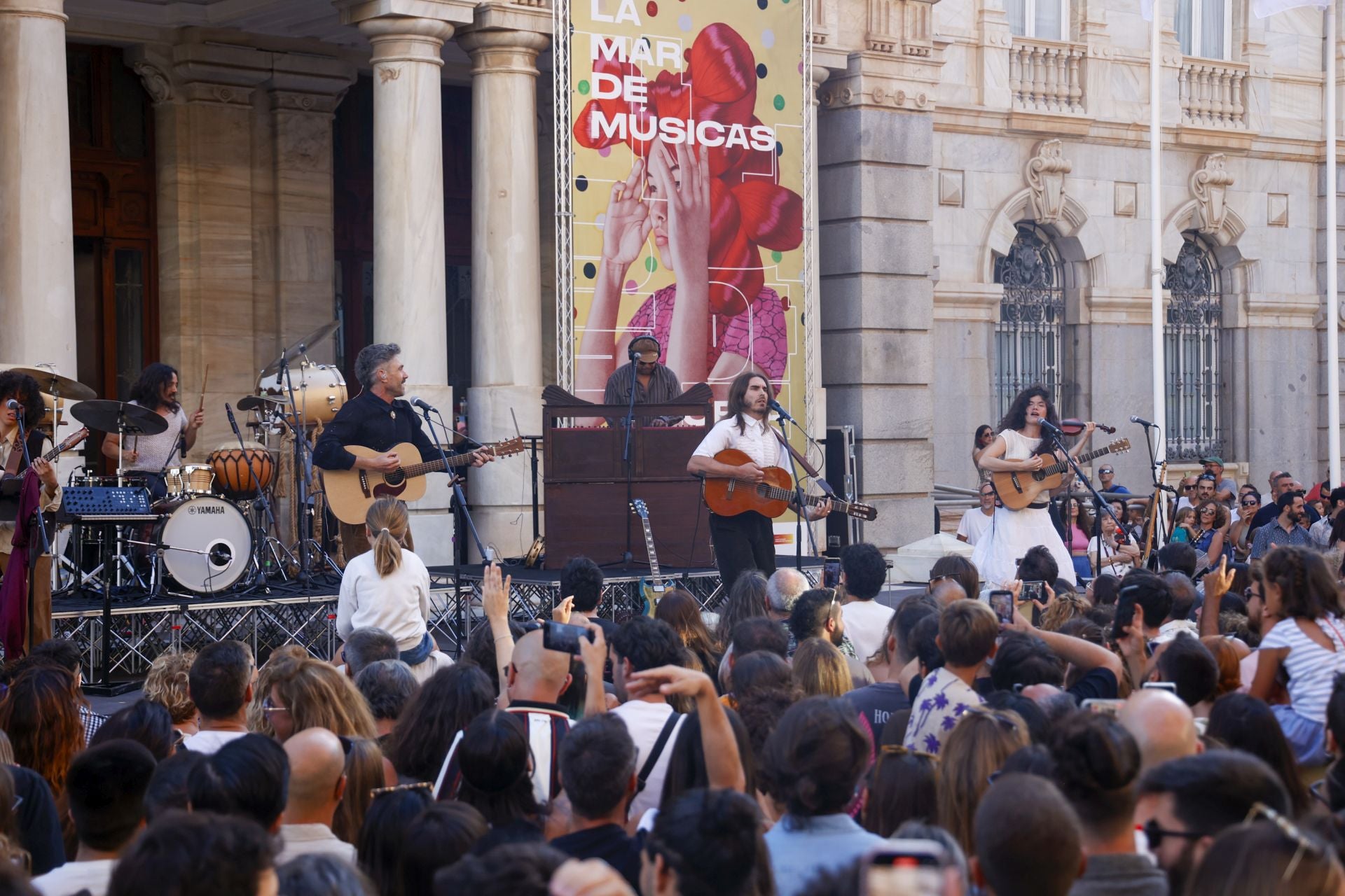 Las imágenes de los conciertos de Guitarricadelafuente, Maestro Espada y Ortiga en La Mar de Músicas