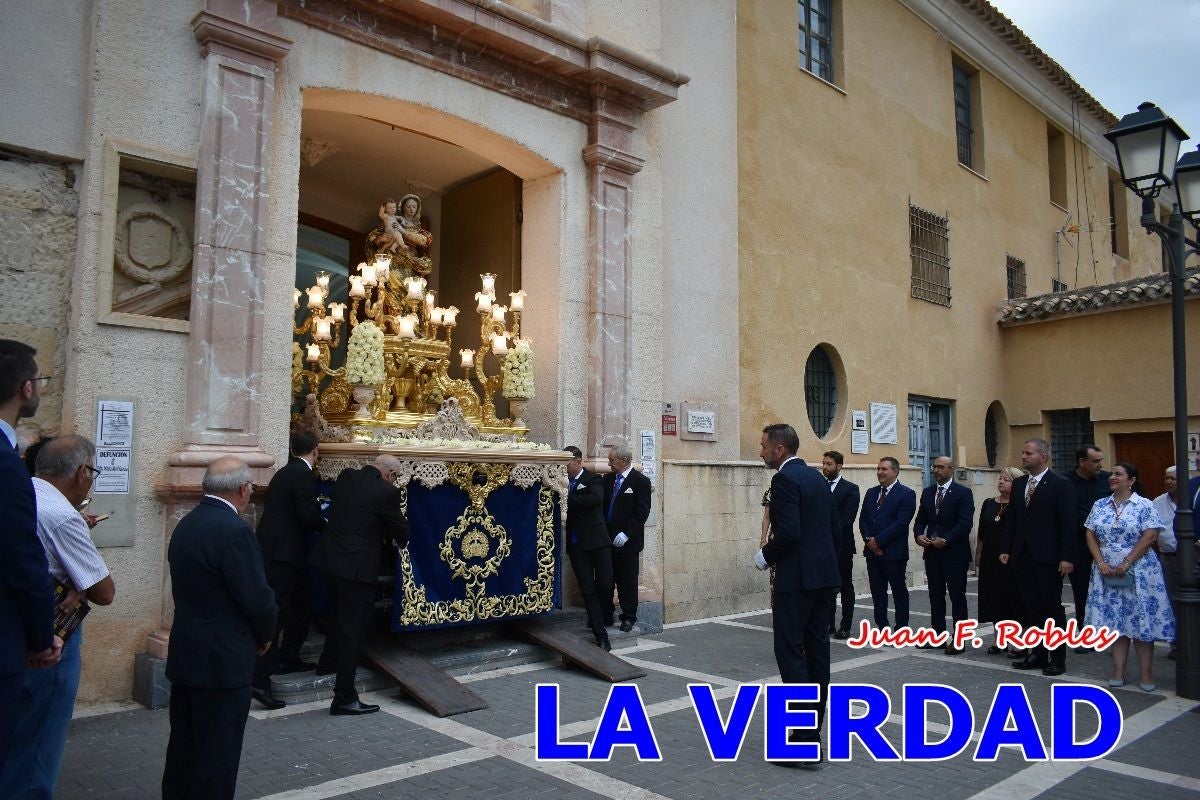 Imágenes del traslado de la Virgen de las Maravillas para abrir el Año Jubilar en Cehegín