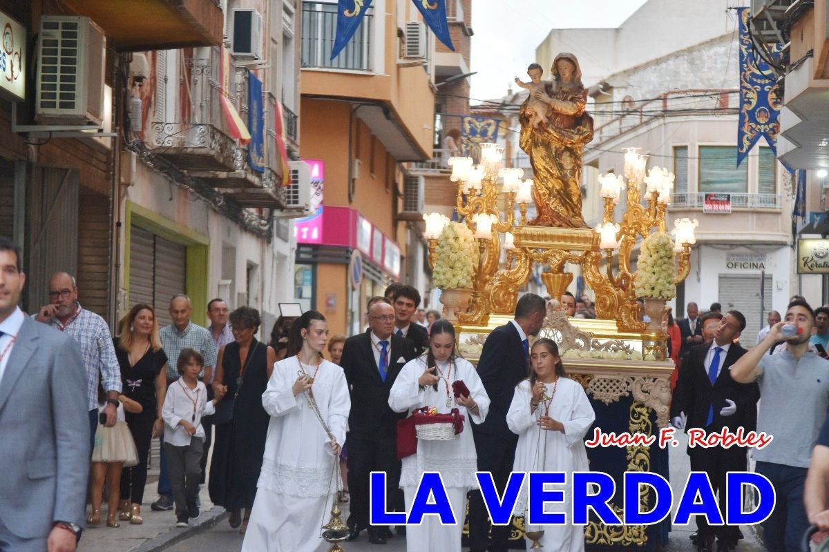 Imágenes del traslado de la Virgen de las Maravillas para abrir el Año Jubilar en Cehegín