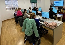 Alumnos de un curso en una imagen de archivo.