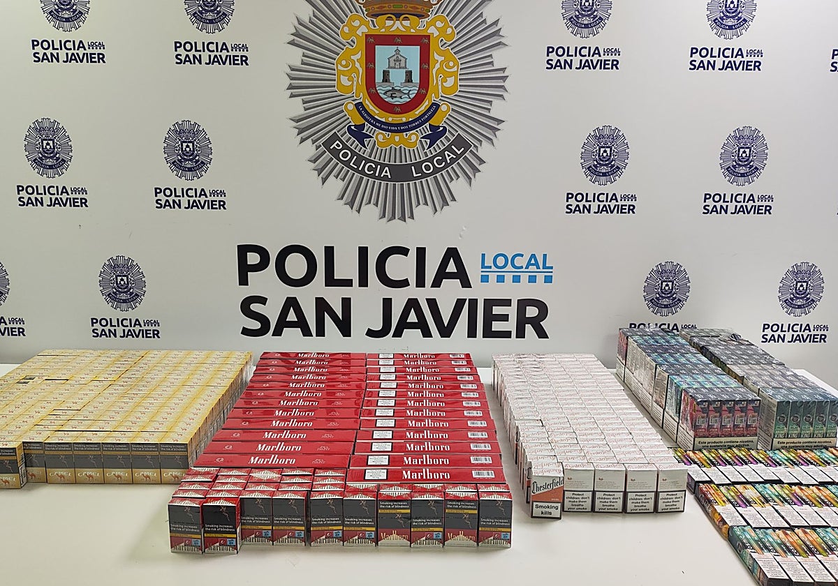 Cajetillas de tabaco de contrabando incautadas en San Javier.