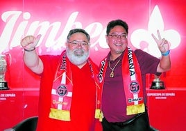 Jiménez Bosque, con el tailandés Takkasit Jittivanich, ayer.