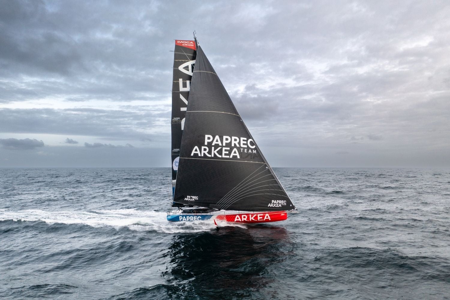 En imágenes, regatistas y embarcaciones participantes en la Ocean Race