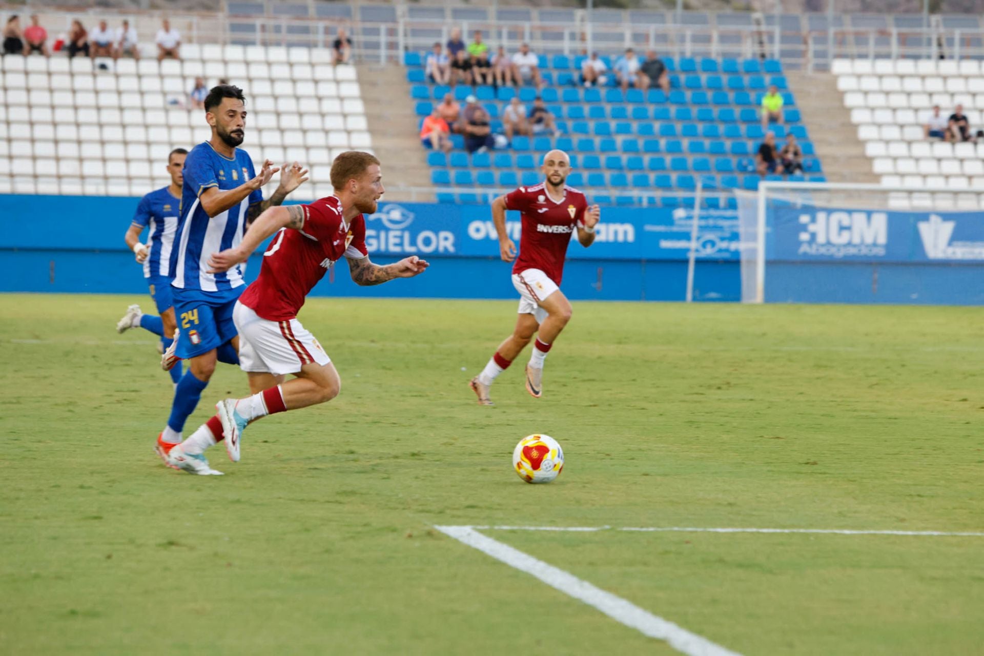 El Real Murcia gana el VII Trofeo Alcalde de Lorca al imponerse al Lorca Deportiva, en imágenes