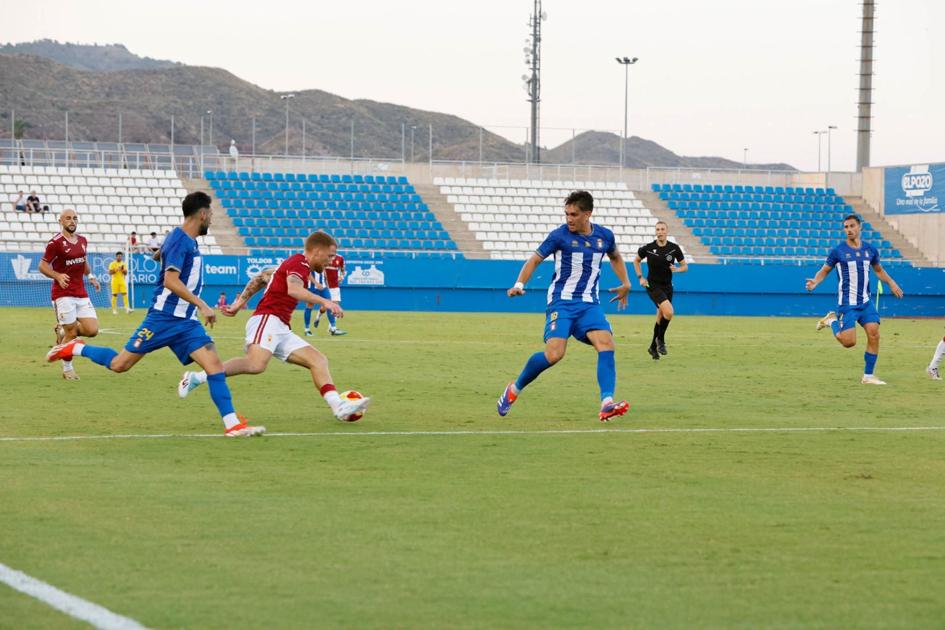 El Real Murcia gana el VII Trofeo Alcalde de Lorca al imponerse al Lorca Deportiva, en imágenes