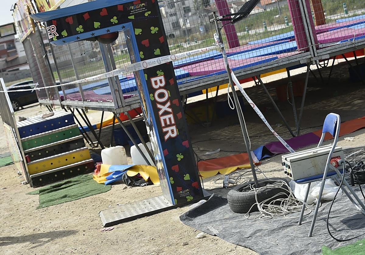 Imagen de la atracción precintada en la que murió una niña electrocutada.