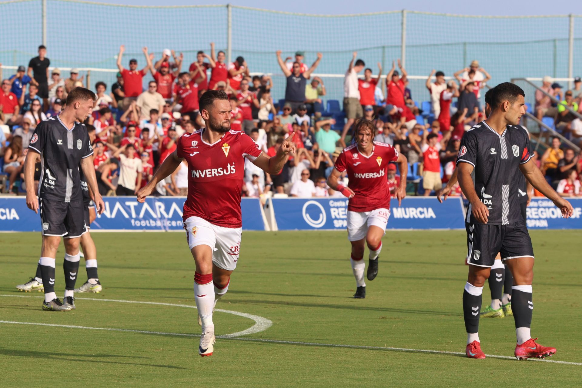 En imágenes, victoria del Real Murcia ante el Eldense en Pinatar Arena