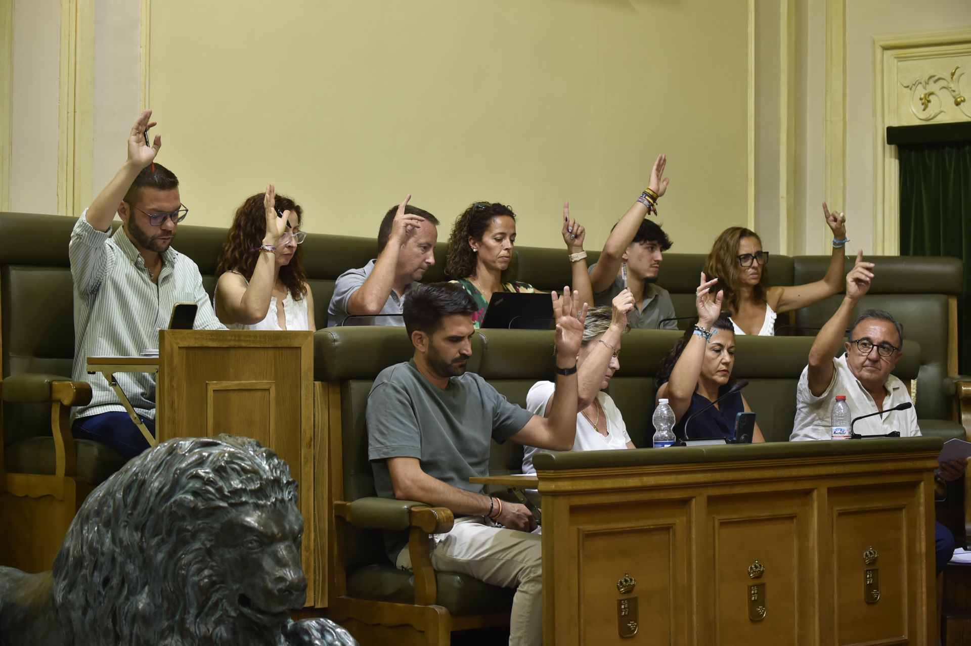 Pleno en el Ayuntamiento de Jumilla de este miércoles, en imágenes