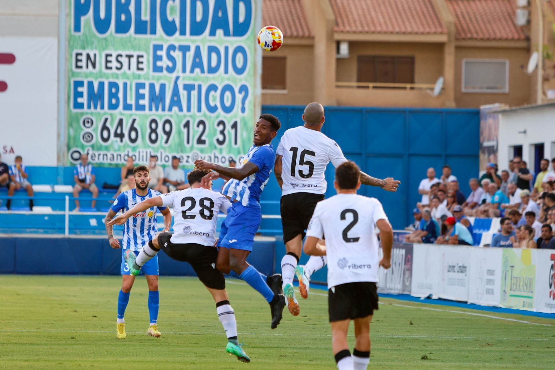 La victoria del Cartagena en Águilas, en imágenes