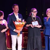 Noelia Ibáñez, entre el consejero Marcos Ortuño y la alcaldesa.