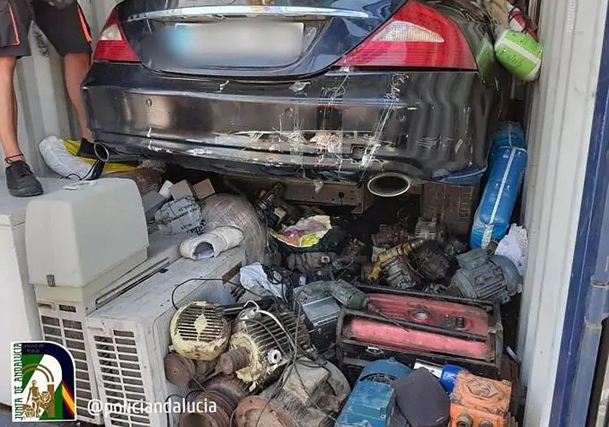 Material hallado durante un registro.